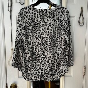 Van Heusen Womens Leopard Print V Neck 3/4 Sleeve Blouse Top M